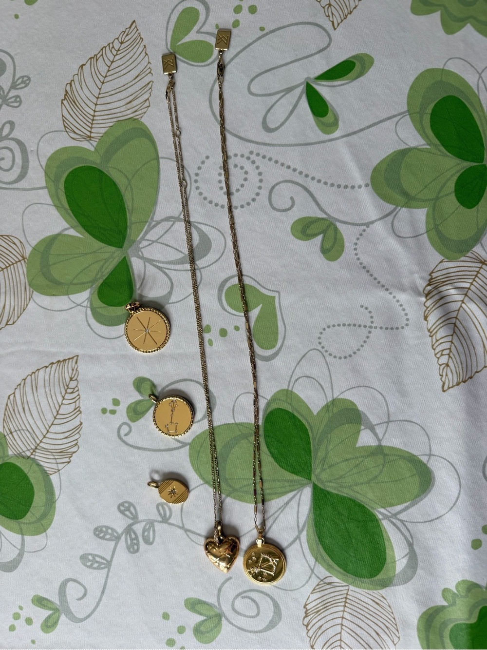 Miranda Frye Necklaces and Pendants Set